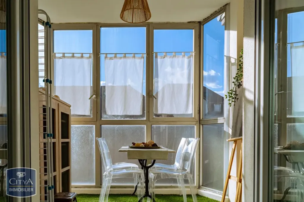 Rõdu - 3-Bedroom Apartment with Balcony in Bischheim