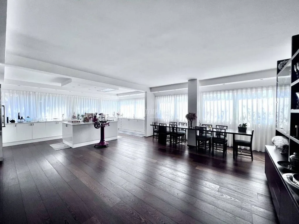 Söögituba - Penthouse with Pool in Basiglio, Milan