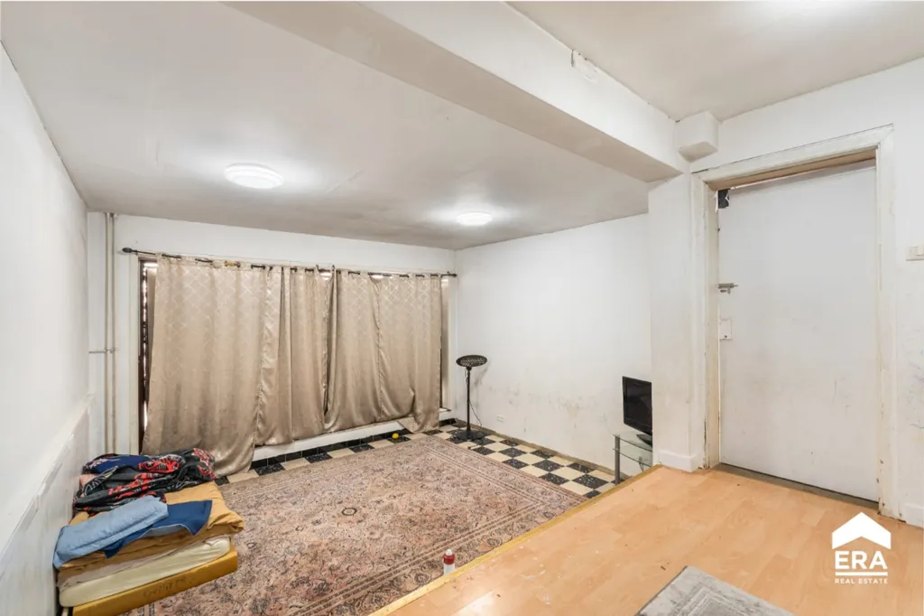Toad - Spacious Semi-detached House with Courtyard in Tirlemont