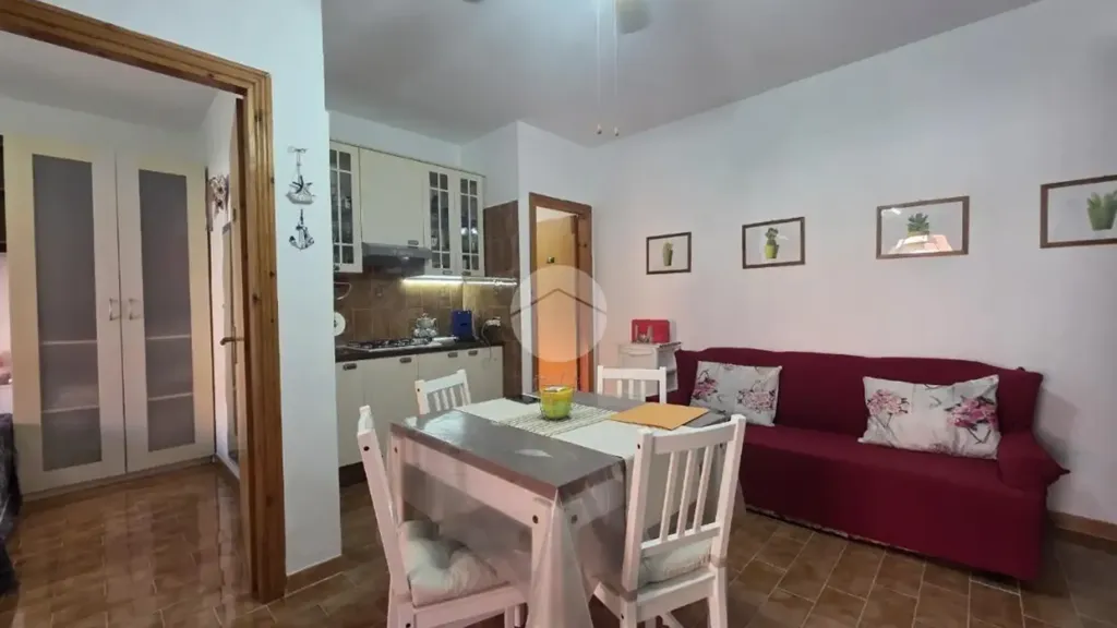 Söögituba - Bright Trilocale with Sea View in Scalea
