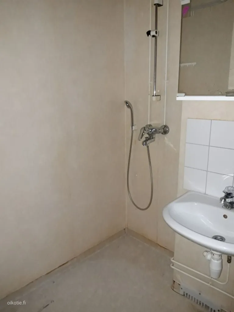 Bagni - Modern Flat with Balcony in Paihola, Kontiolahti