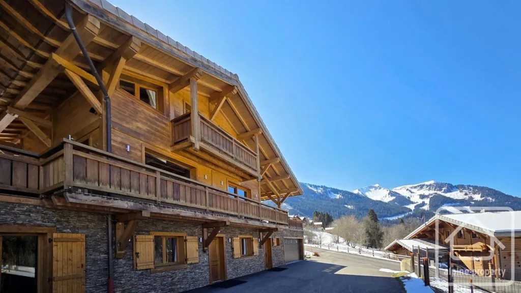 Välivaade - Contemporary Chalet with Jacuzzi in Châtel