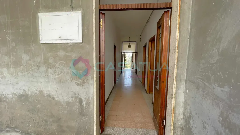 hallway_entrance