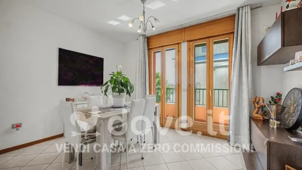 Salle à manger - Apartment with Terrace in Codevigo