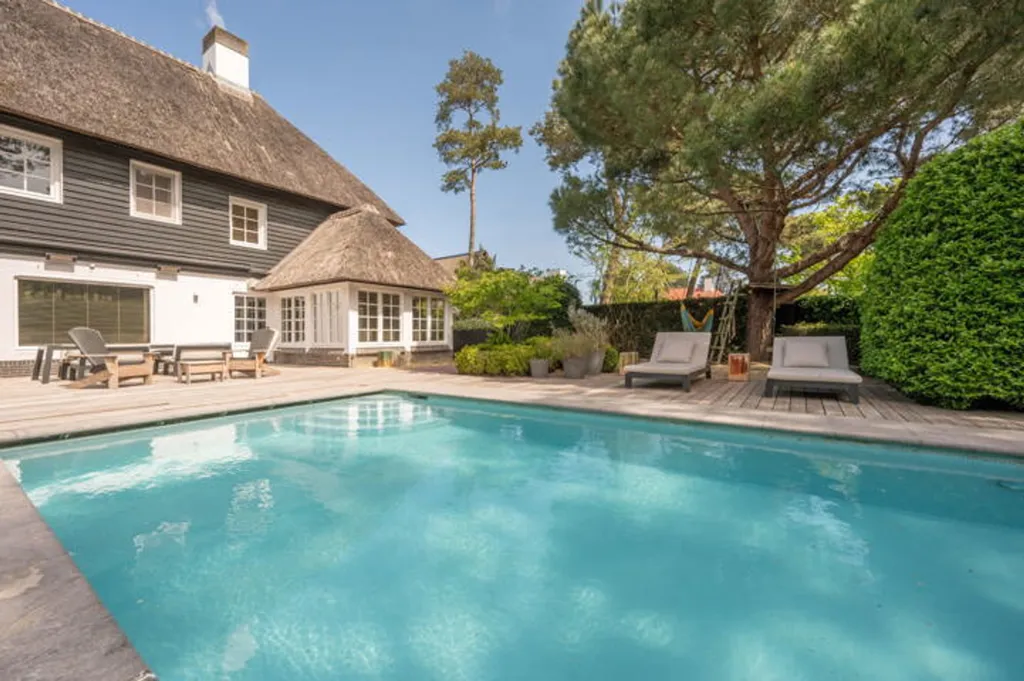 Pool - Villa with Pool in Knokke The Zoute