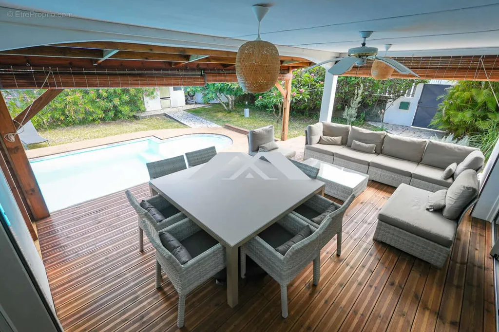 Maison 5 pièces à Saint-Pierre