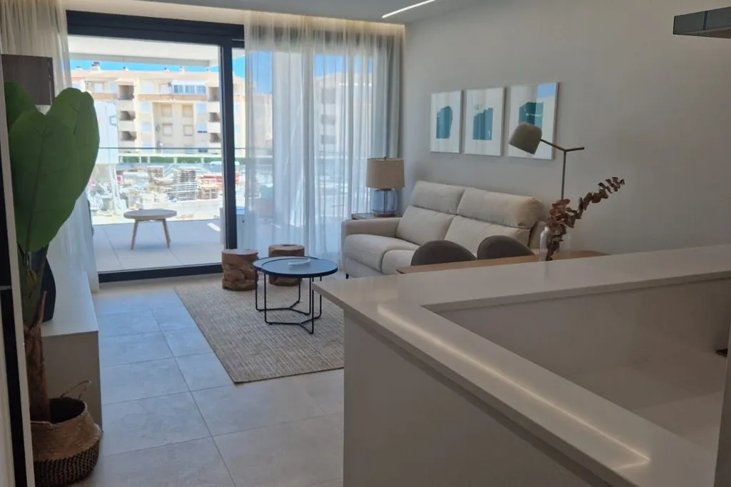 Elutuba - Seafront Apartment with Pool in Denia