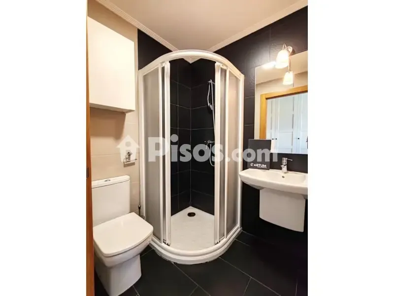 Apartamento exterior con balcón en Lanciego