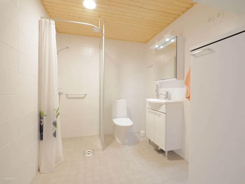 Bagni - Modern Flat with Balcony in Tuusula