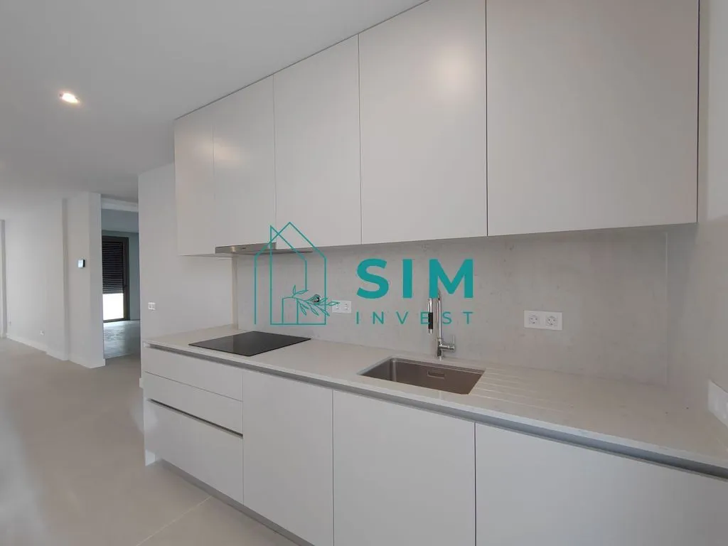 Cuisine - Modern 2-Bed Apartment with Patio in Tavira
