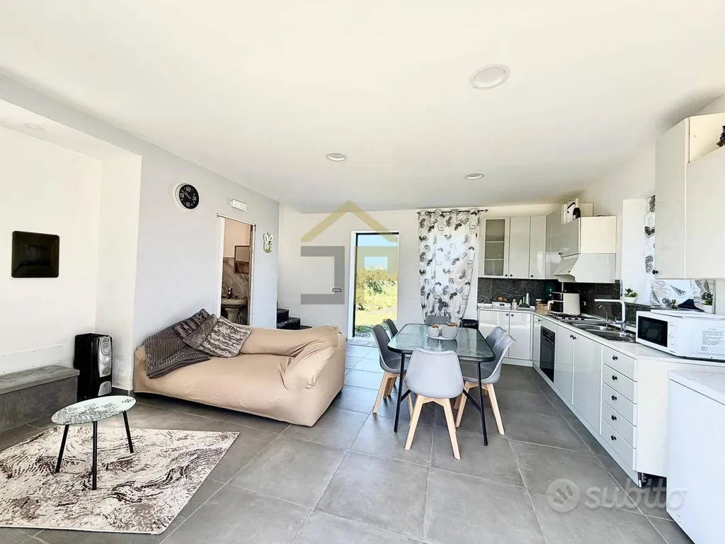 Cuisine - New Villa with Private Garden in Partinico