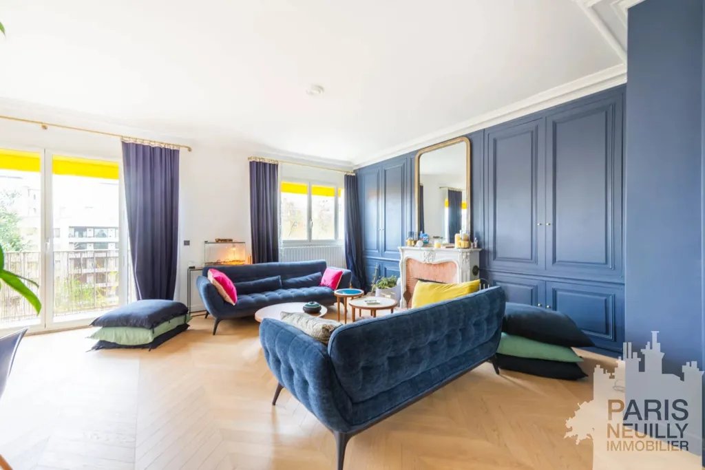 Séjour - Appartement Luxueux avec Balcon à Neuilly-sur-Seine