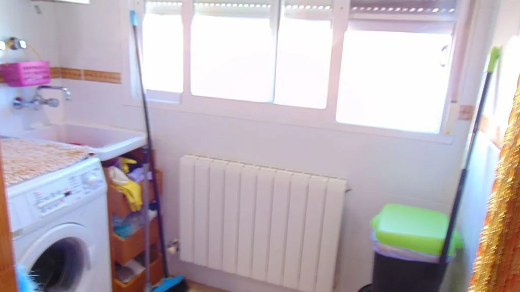 Pesuköök - Bright Corner Flat with Views in Almansa