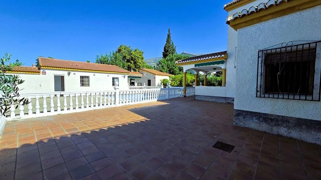 Terrass - Rustic Chalet with Pool in Órgiva