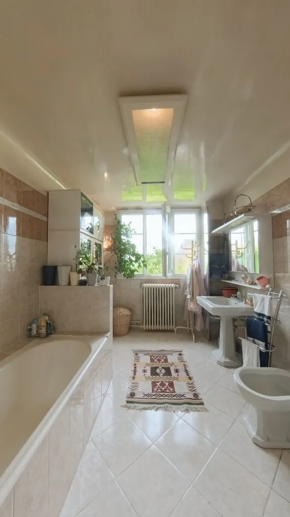 8-toaline maja asukohas Maisons-Alfort