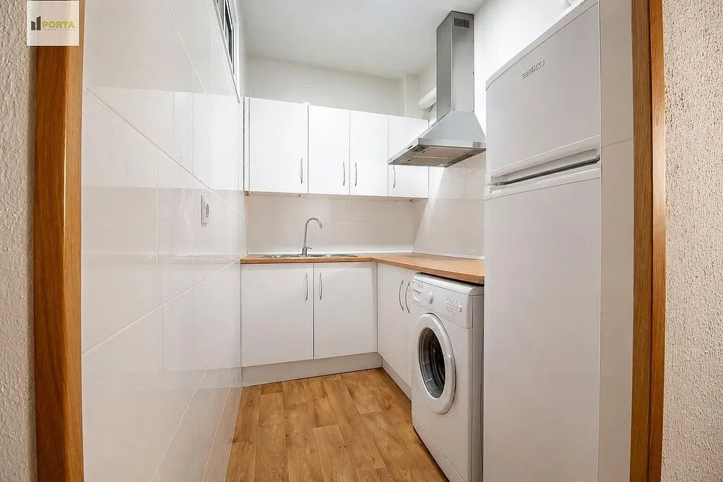 Köök - Ground Floor Flat with Central Location in Calzada