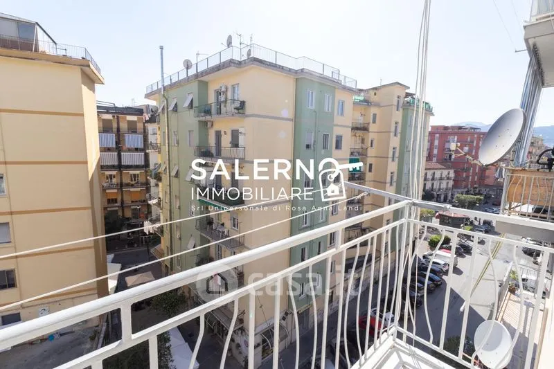 Balcon - Modern Flat with Balcony in Salerno Centre