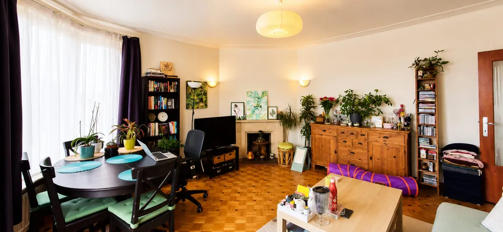 Séjour - Appartement avec Balcon près du Parc Josaphat à Schaerbeek