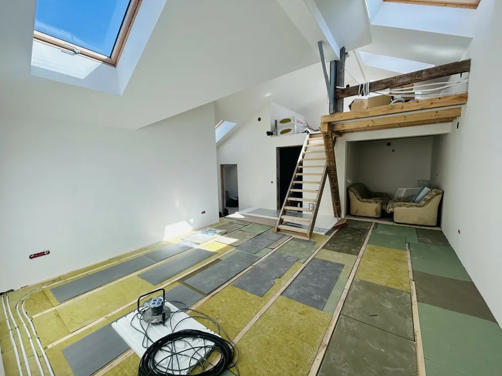 Stanze - Four-Bedroom Apartment with Loft in Klaipėda