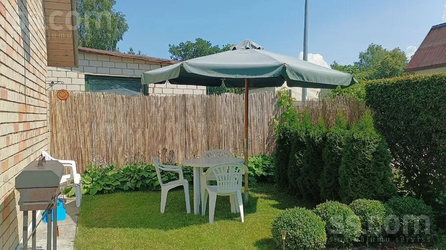 Aed - 2-Bedroom Cottage with Sea View in Lapmežciems