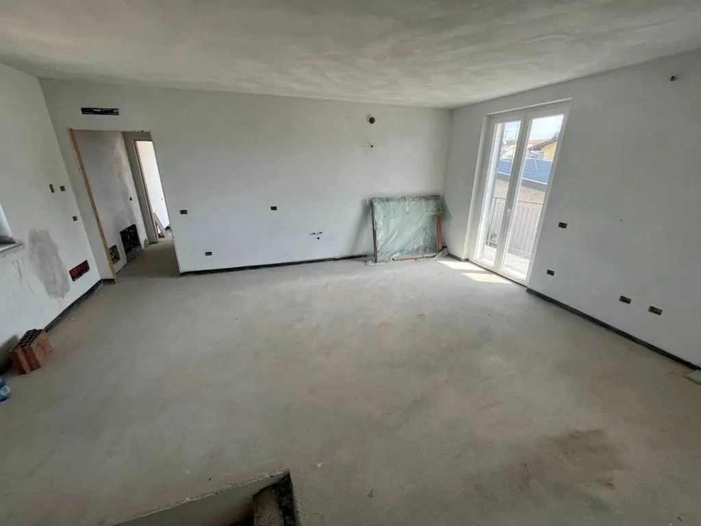 Séjour - New Villa with Private Garden in Besnate