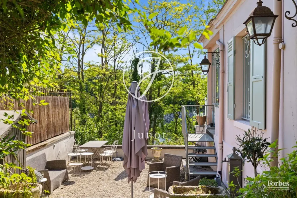 Terrass - Character House with Seine View in Chatou