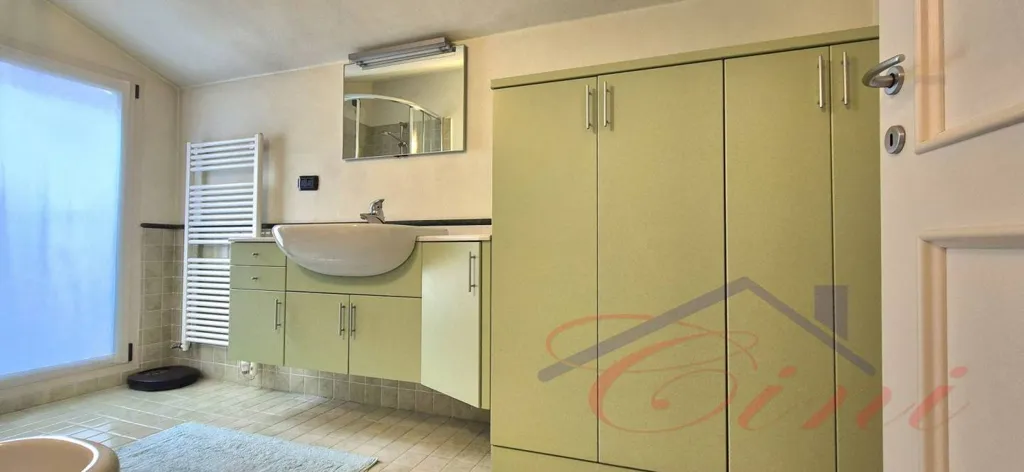 Vannitoad - Modern Apartment with Terraces in Lecco Centre
