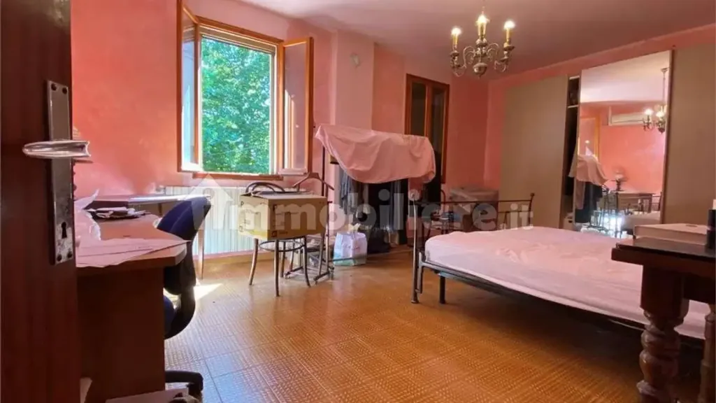 Chambres - Rustic Farmhouse with Workshop in Cavezzo
