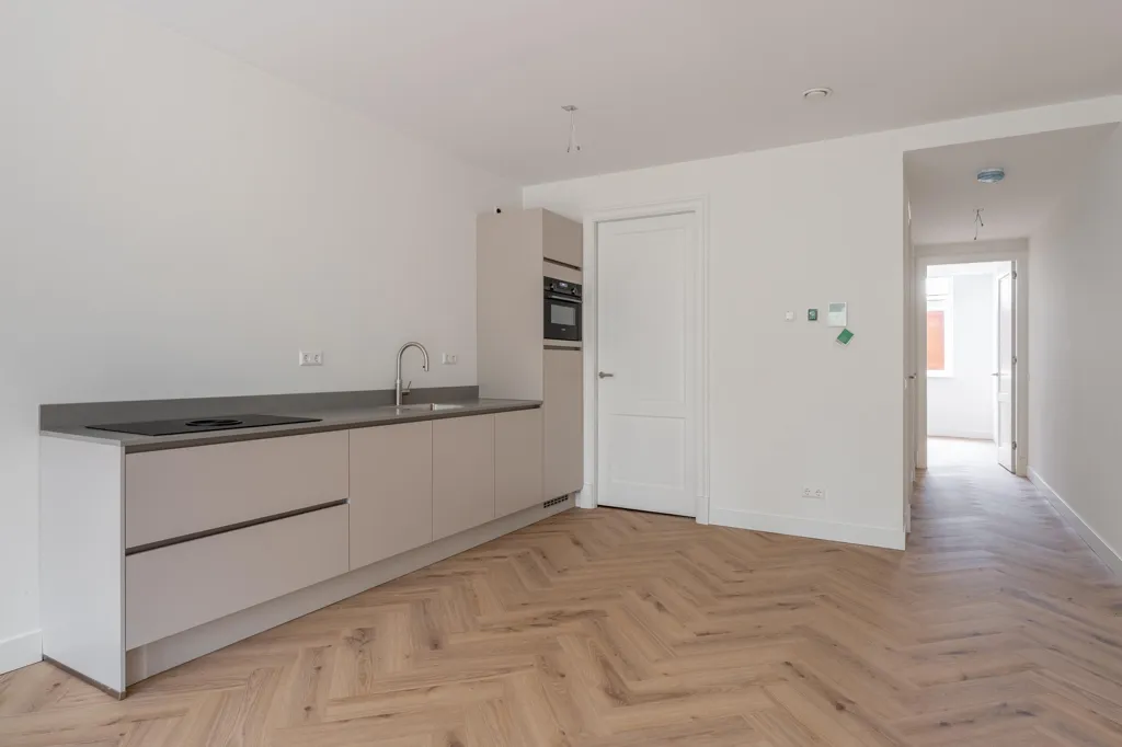2-toaline korter asukohas Rotterdam