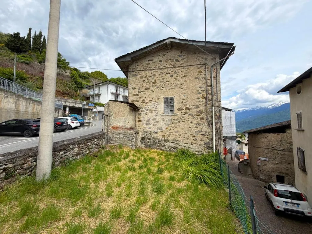 Välivaade - Independent Rustico with Panoramic Views in Valtellina