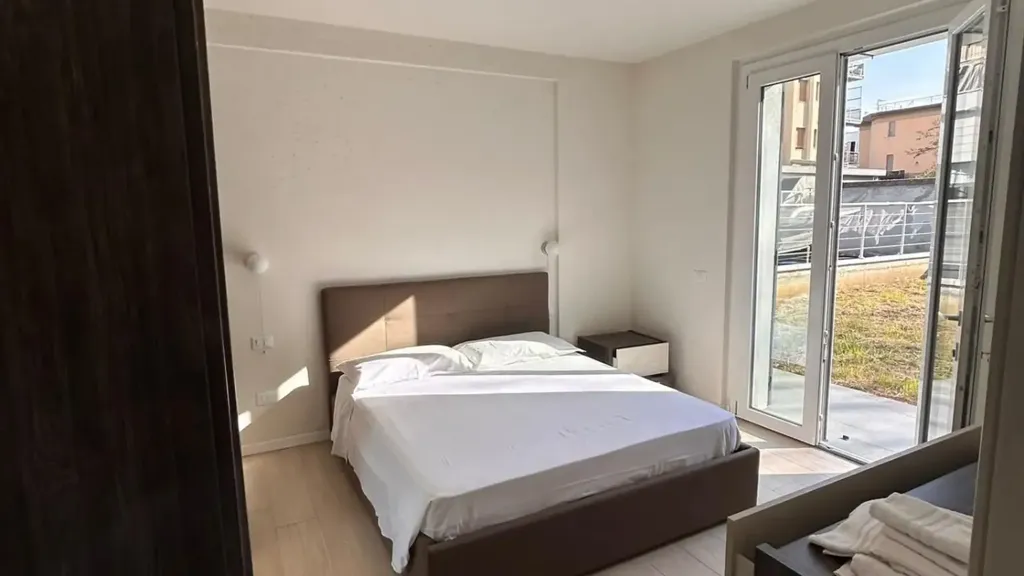 Chambres - New Triplex with Garden in Empoli
