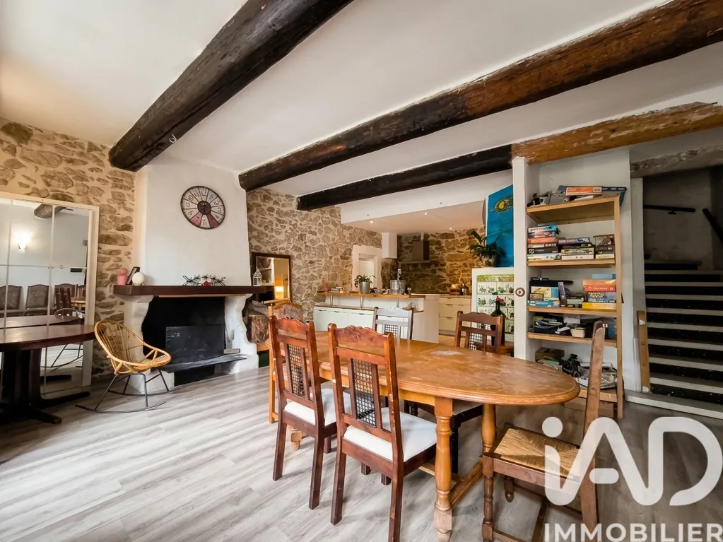 Salle à manger - Maison en Pierre avec Vue sur le Mont Saint Victor à Fontjoncouse
