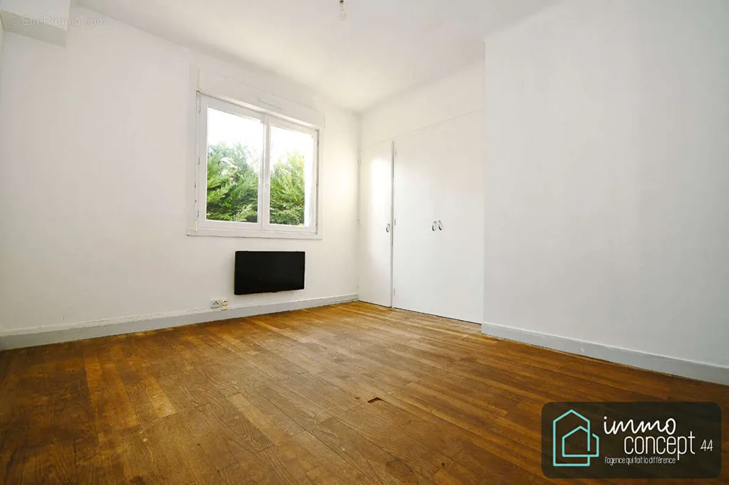 Rooms - Detached House with Garden in Bouaye