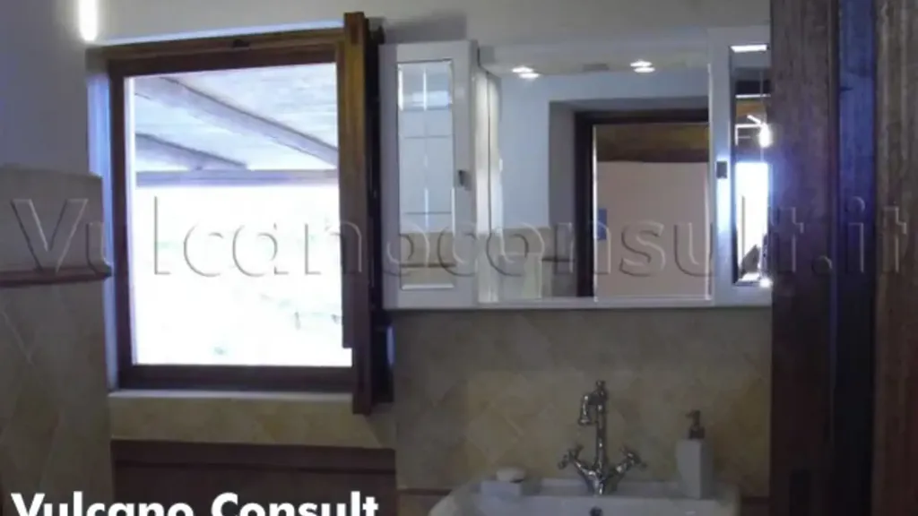 Bagni - Traditional Eolian Villa with Garden in Leni