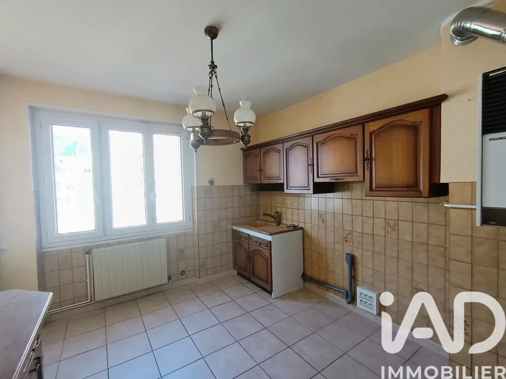 Cucina - Mountain-View Flat in Grenoble's Eaux-Claires