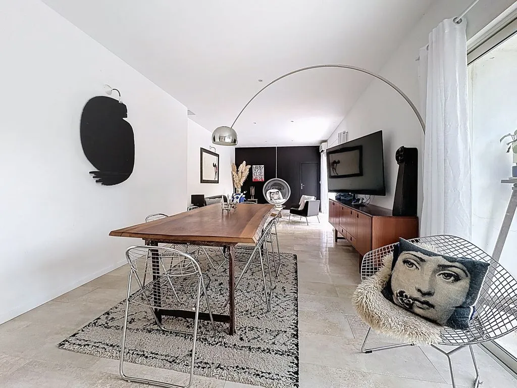 Söögituba - Renovated Farmhouse with Pool in Mas Llaro