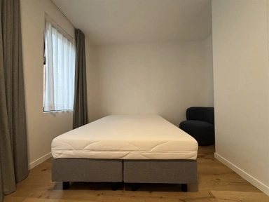 Chambres - Studio au Centre de Louvain avec Cuisine et Salle de Bain