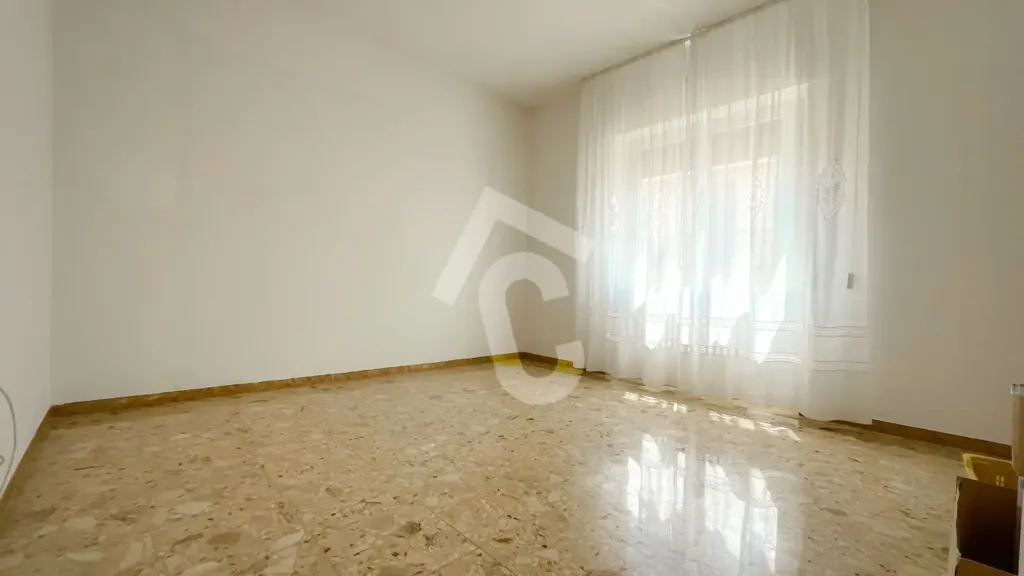 Appartement 4 pièces à IT