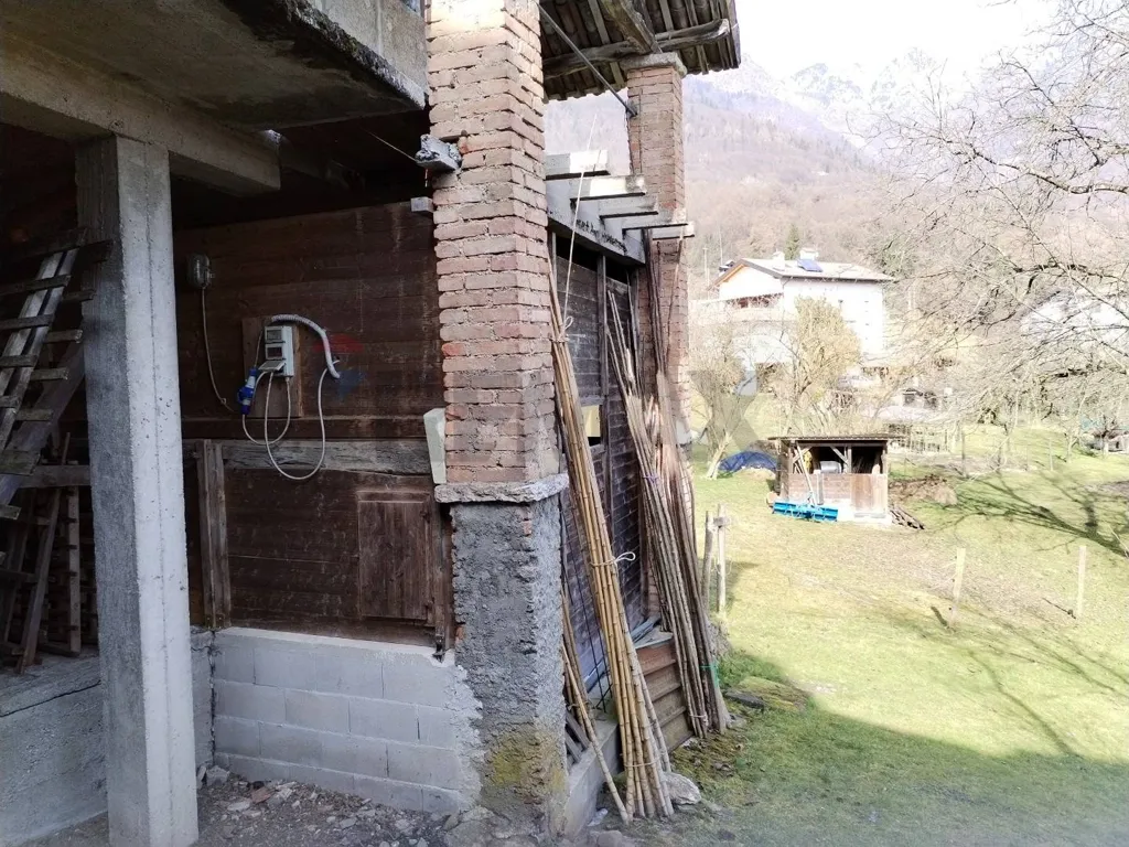 Esterno - Rustic-Style House with Terrace in Cesiomaggiore