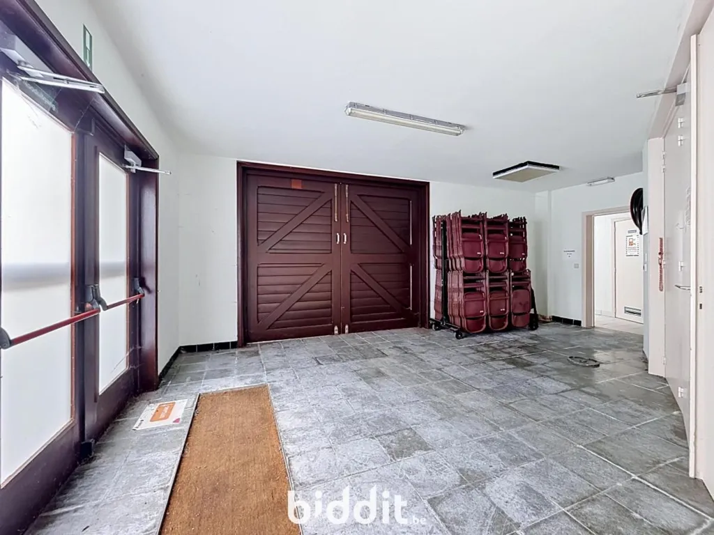 Garage - Sports Complex Site in Hoogploate