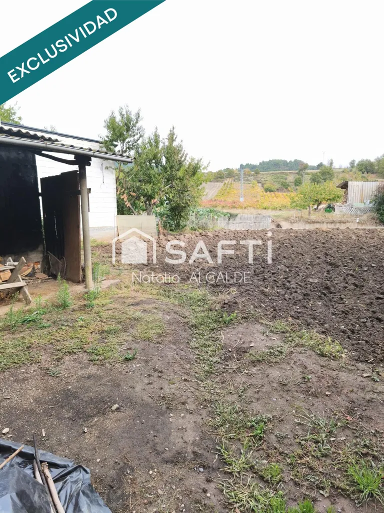 Jardin - Unfinished House with Land in Quilos