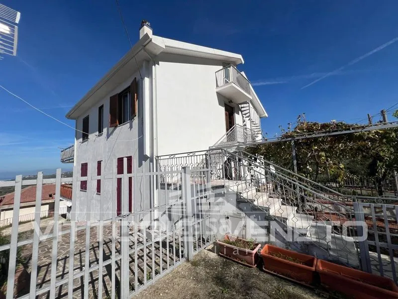 Välivaade - Apartment with Sea View in Laureana Cilento