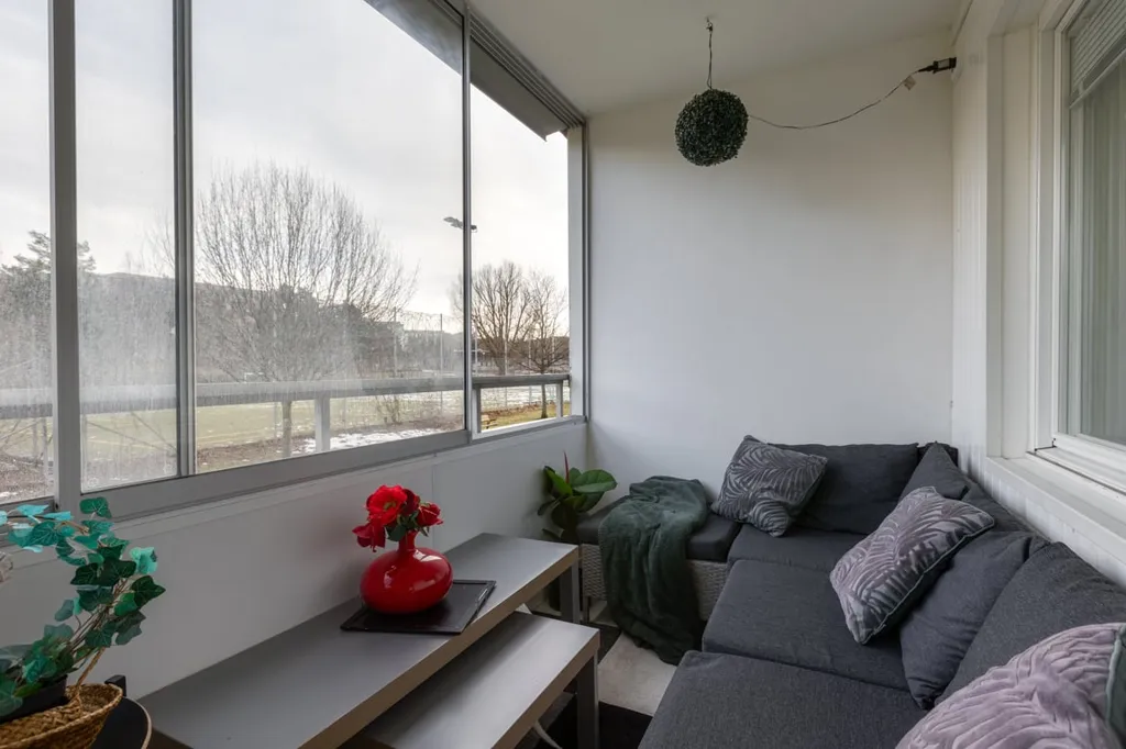Balcony - Spacious 4th Floor Flat with Glazed Balcony in Södertälje