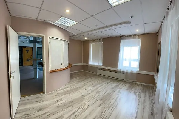 Office - Office Space with Electric Heating in Rakvere