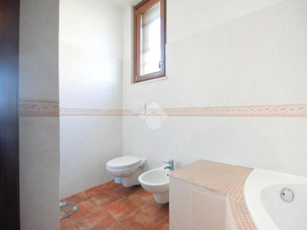 Bagni - Independent Villa with Pool in Roseto degli Abruzzi