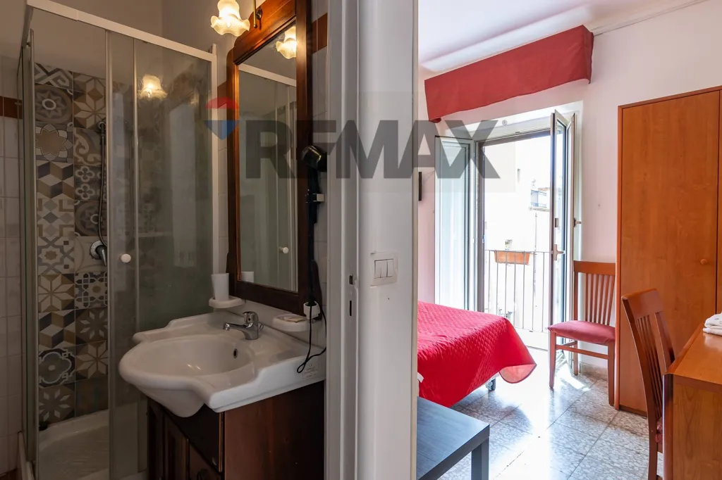 Vannitoad - Operational Hotel in Caltagirone Centre