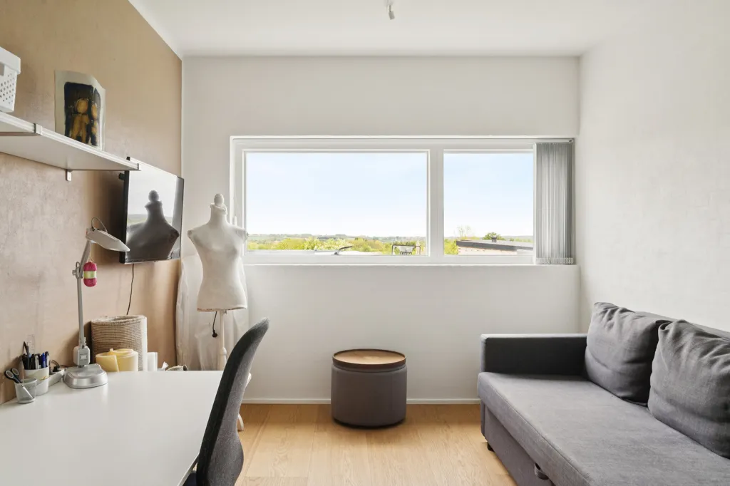 Bureau - Funkis Villa with Panoramic View in Mårslet
