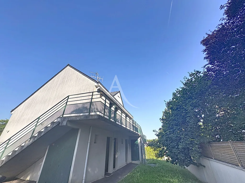 Exterior - Studio with Parking in Carquefou