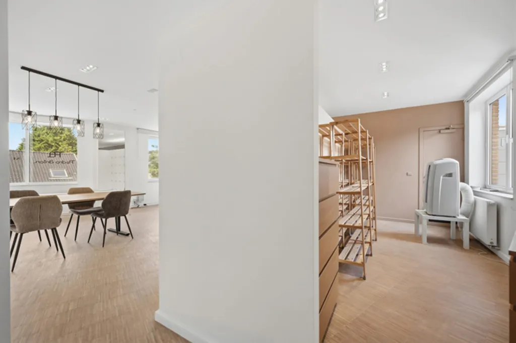 Söögituba - Office Space with Conversion Permit in Central Location