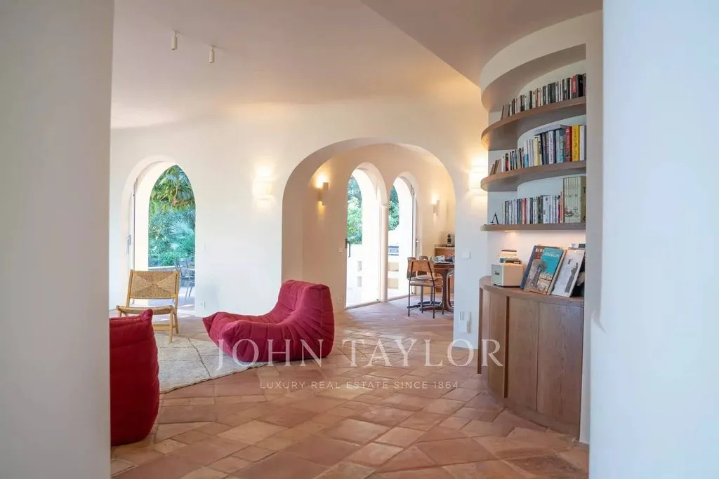 Séjour - Maison de Luxe avec Vue Mer à Ramatuelle